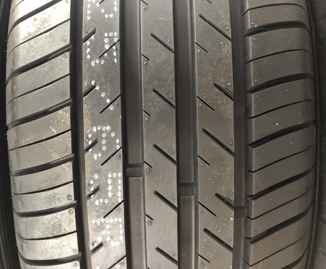 輸入タイヤ｜岐阜｜安い｜輸入サマータイヤ225/65R17の事なら安い岐阜 ...