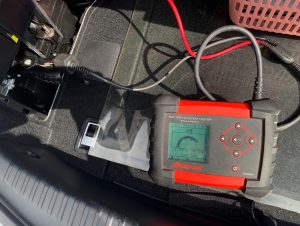 IS300ｈ車検時バッテリーチェック画像